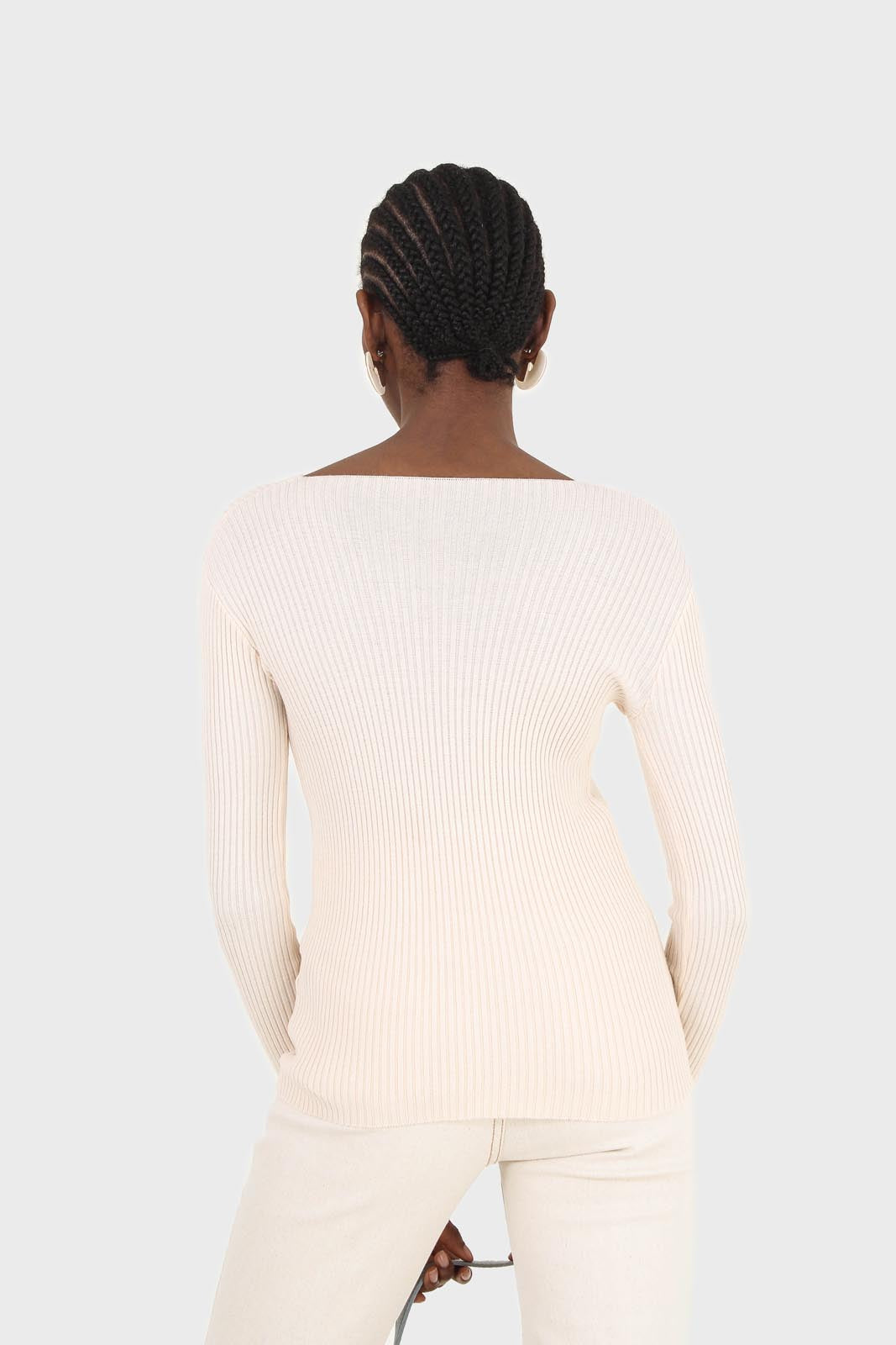 Cream V-neck ribbed long sleeved knit top