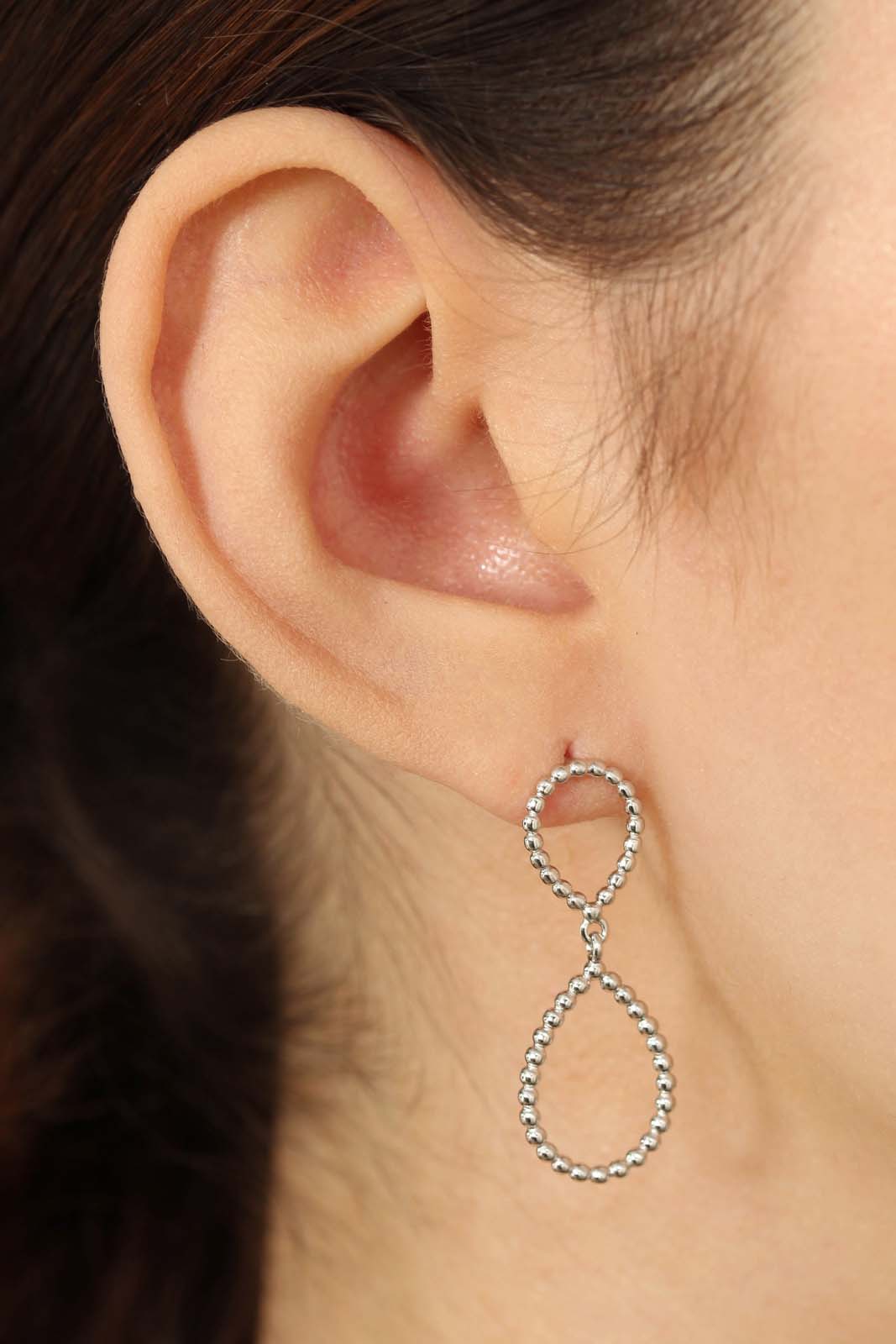 Silver pinched oval bead drop earrings