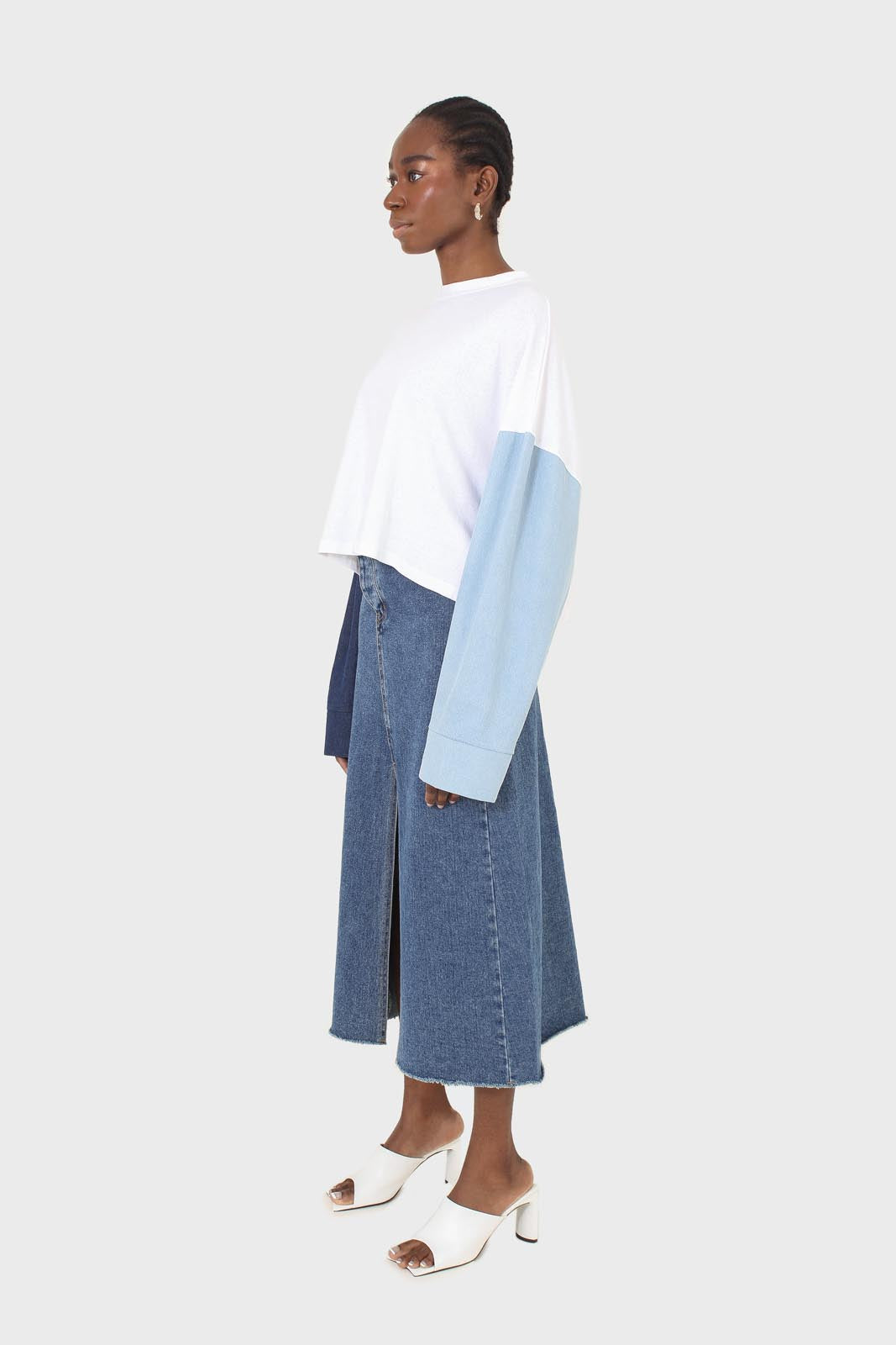 White denim colour block sleeve cropped top