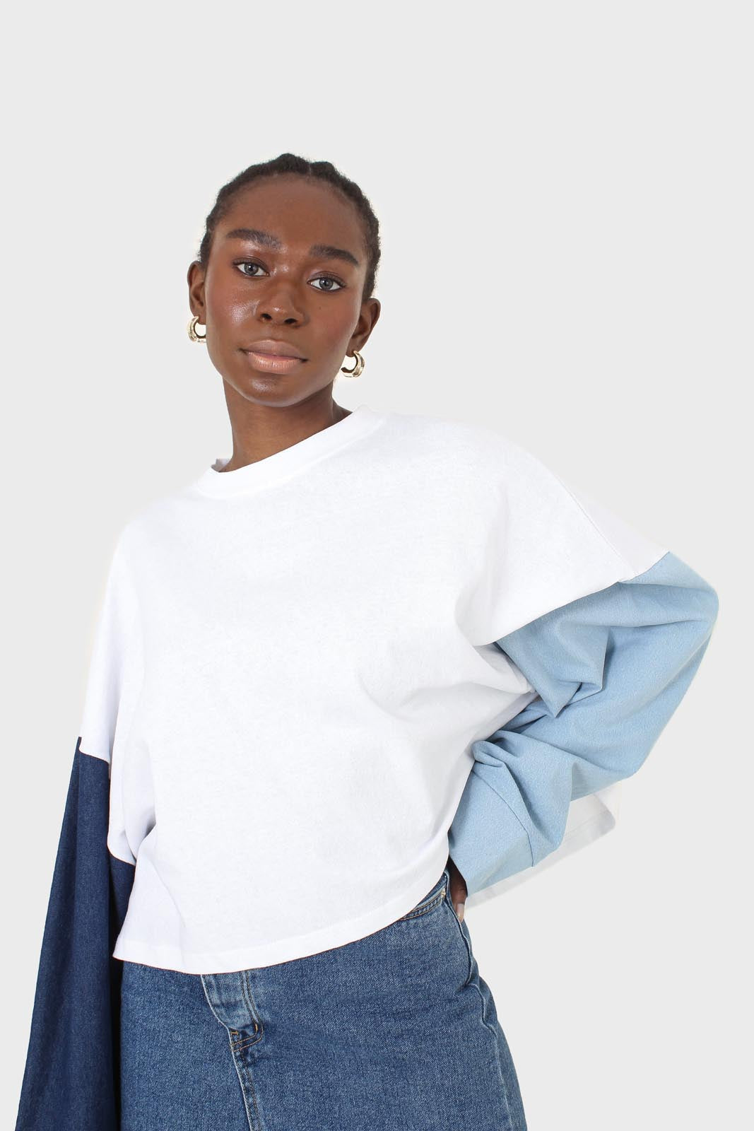 White denim colour block sleeve cropped top