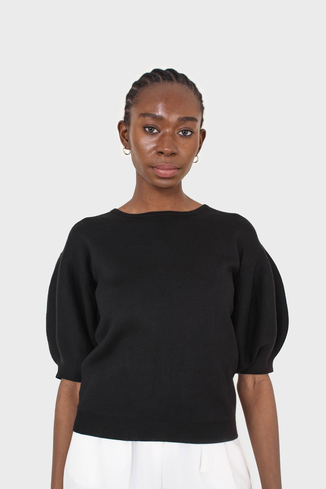 Black short balloon sleeved jumper