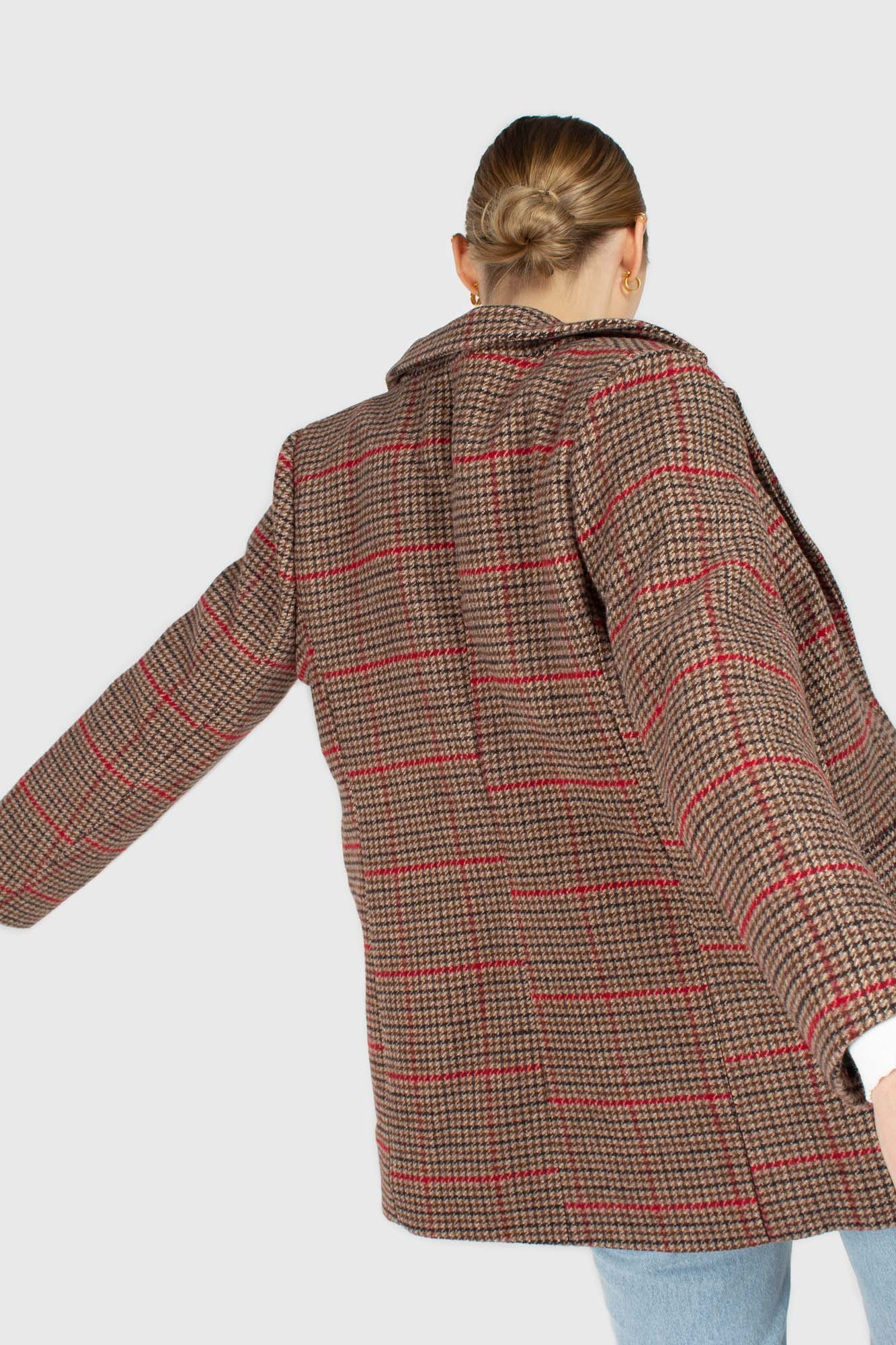 Beige and red checked belted long jacket