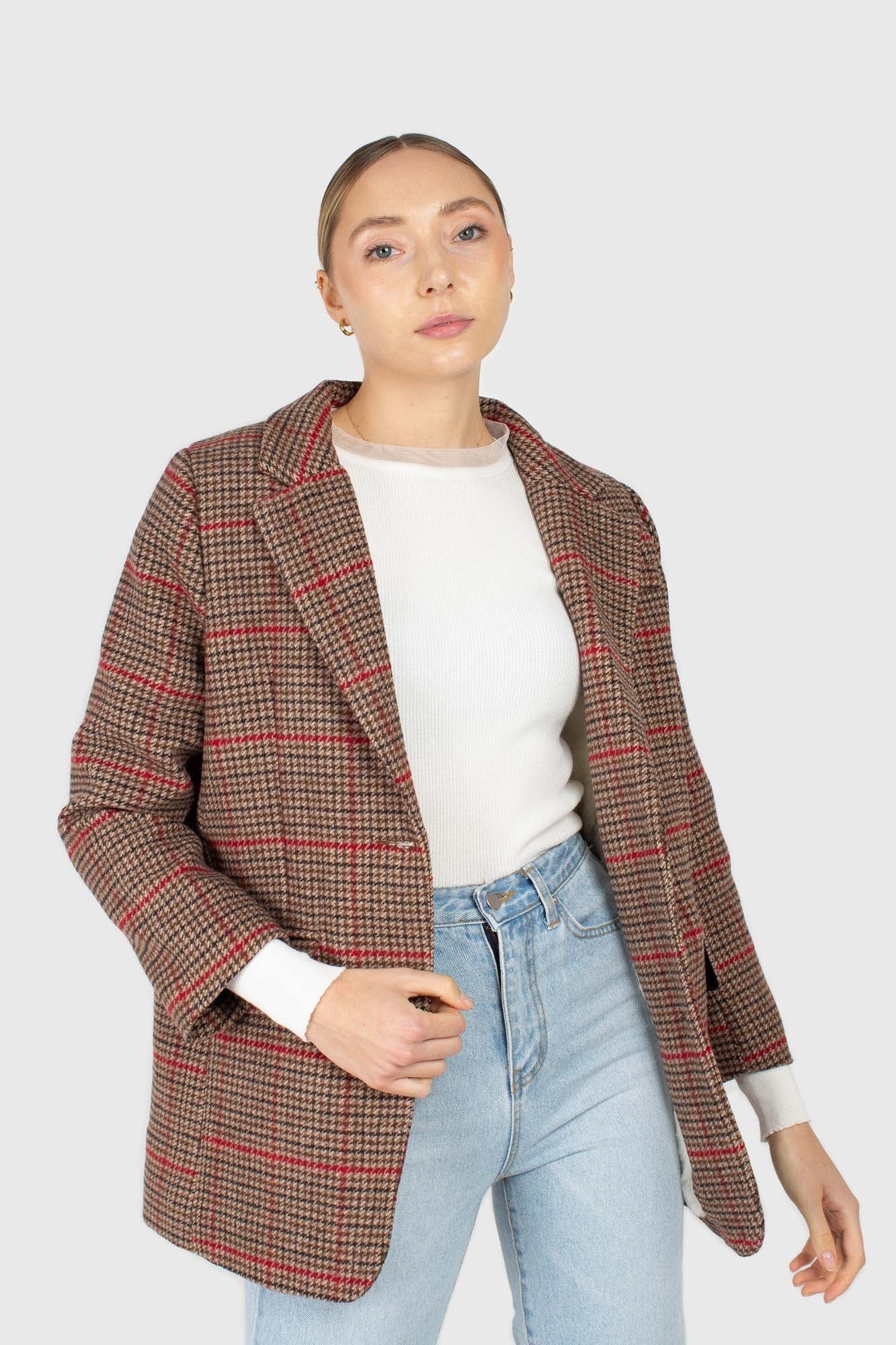 Beige and red checked belted long jacket