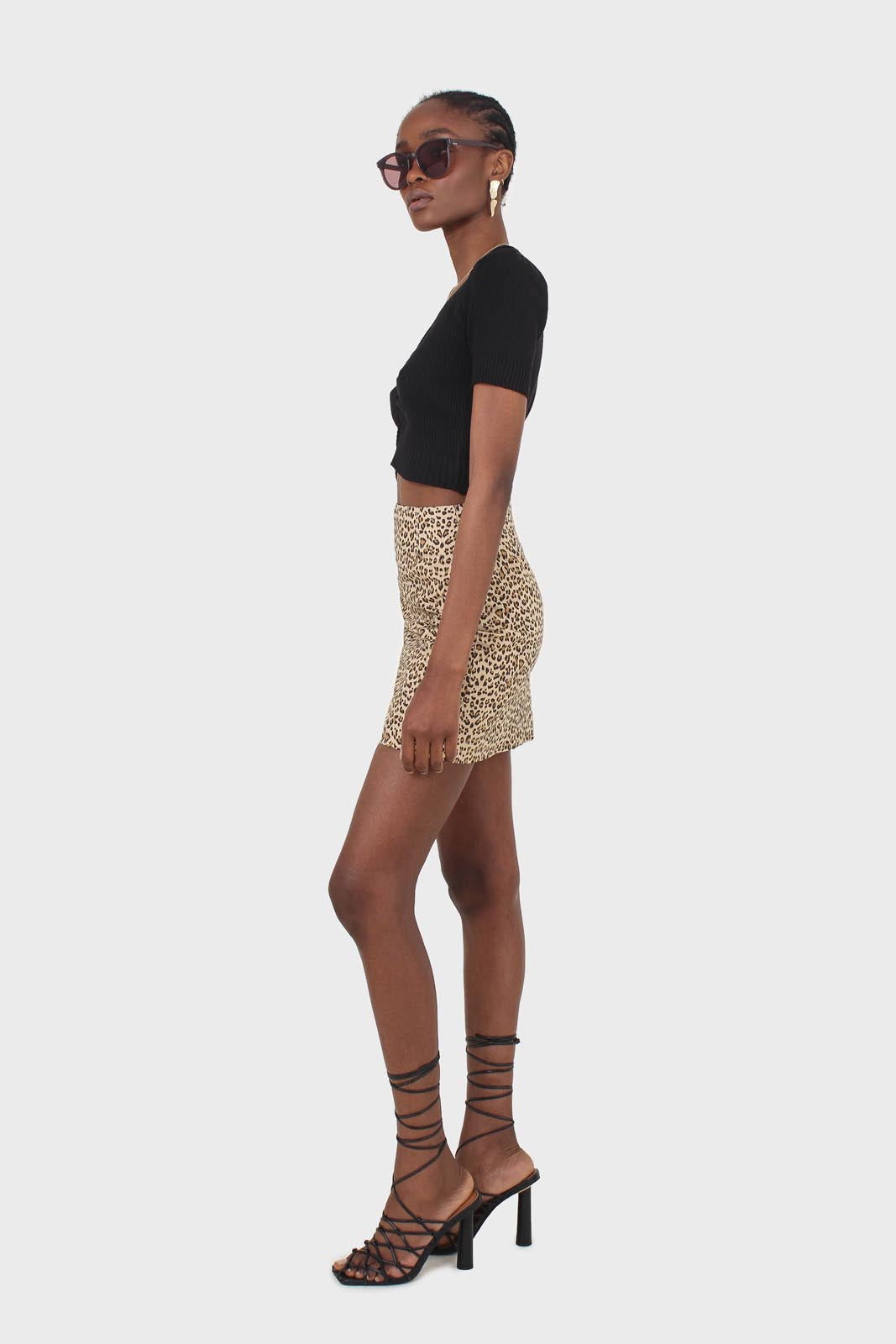 Beige leopard print mini skirt