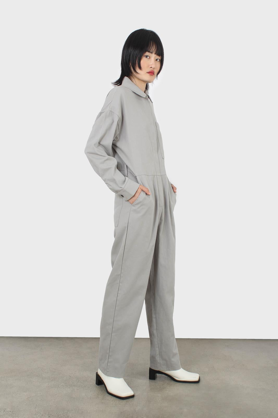 Grey patch pocket belted boilersuit