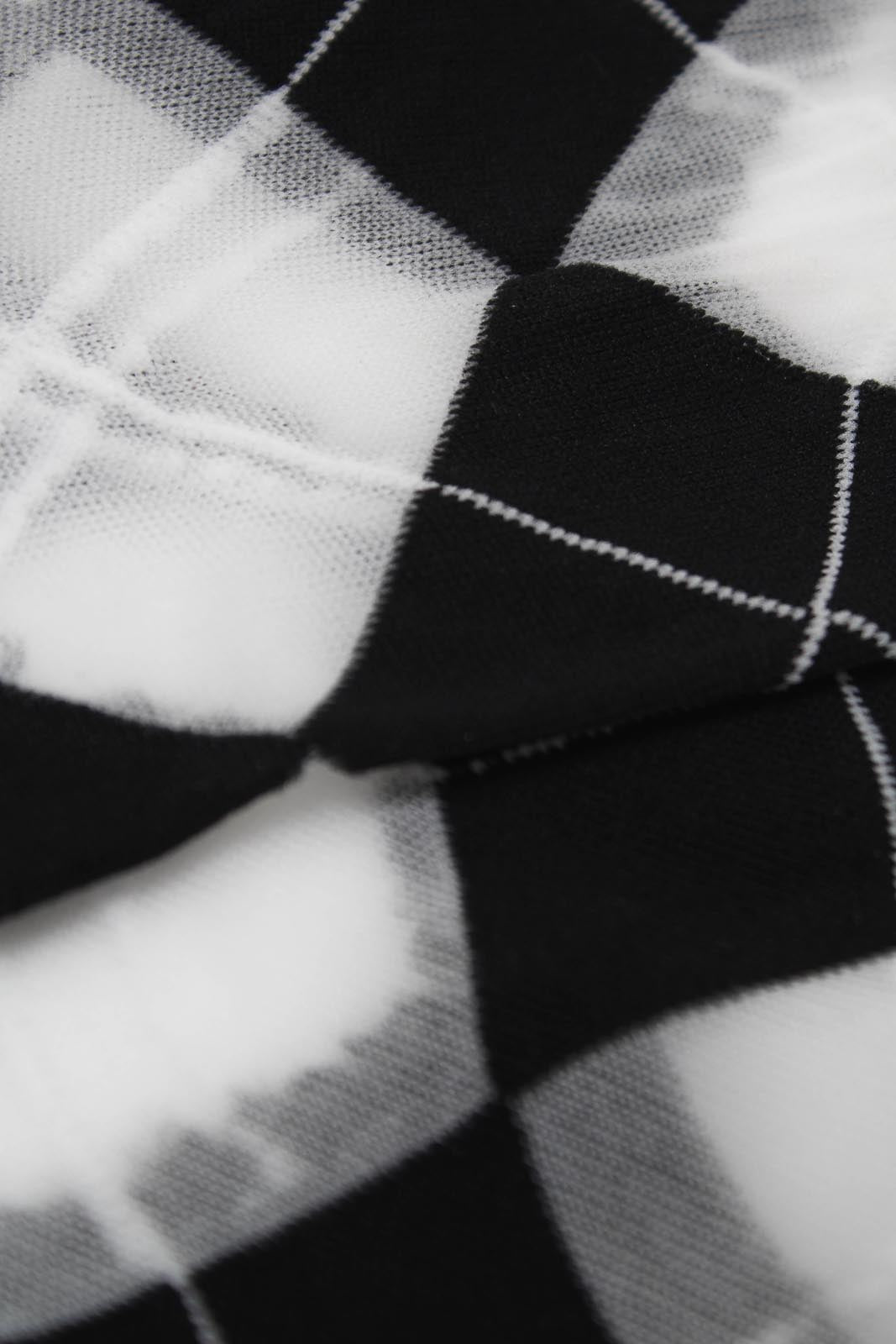 Black and white argyle cotton socks