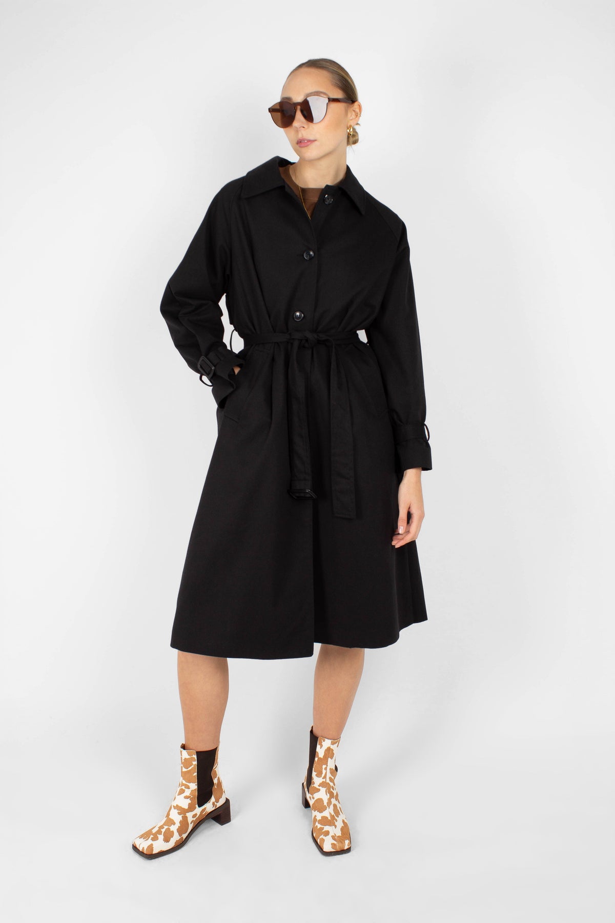 Black single breasted back detail trench coat