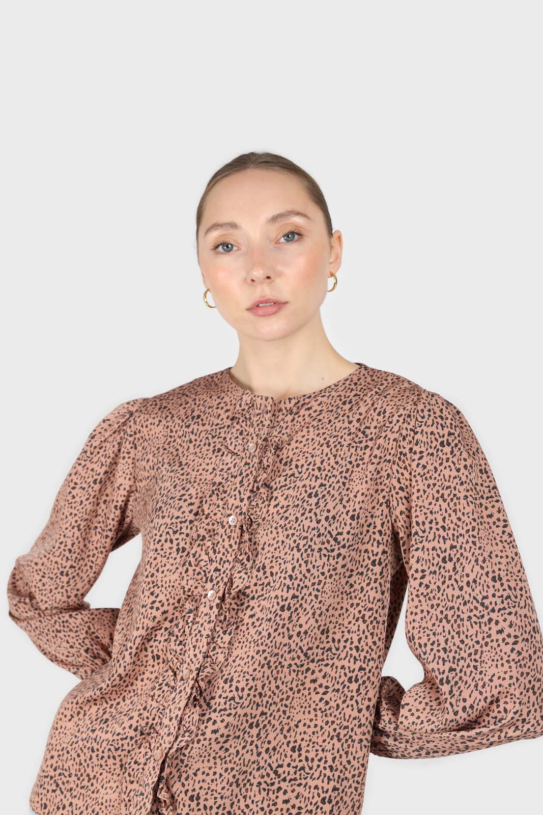 Dusty pink leopard print ruffle long sleeved shirt