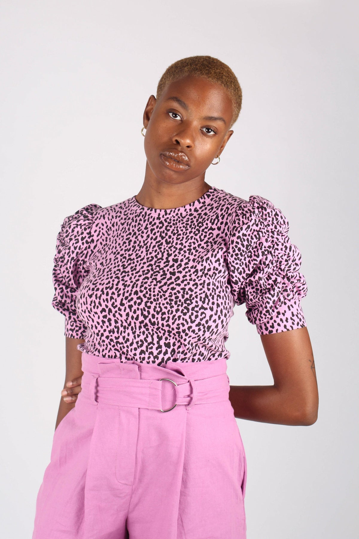 Lilac and black leopard print puff sleeve top