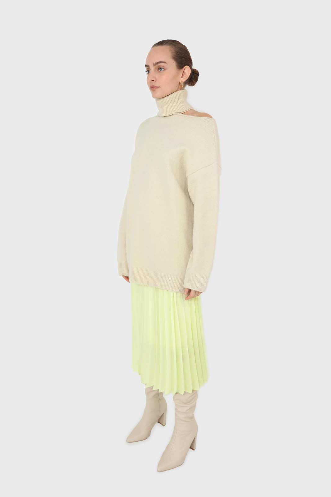Lemon yellow silky pleated maxi skirt