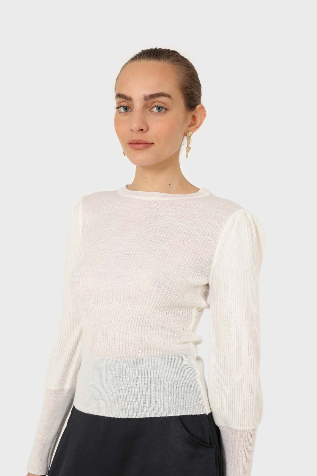 Ivory mid balloon sleeve knit top