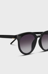 Black thick frame classic round sunglasses