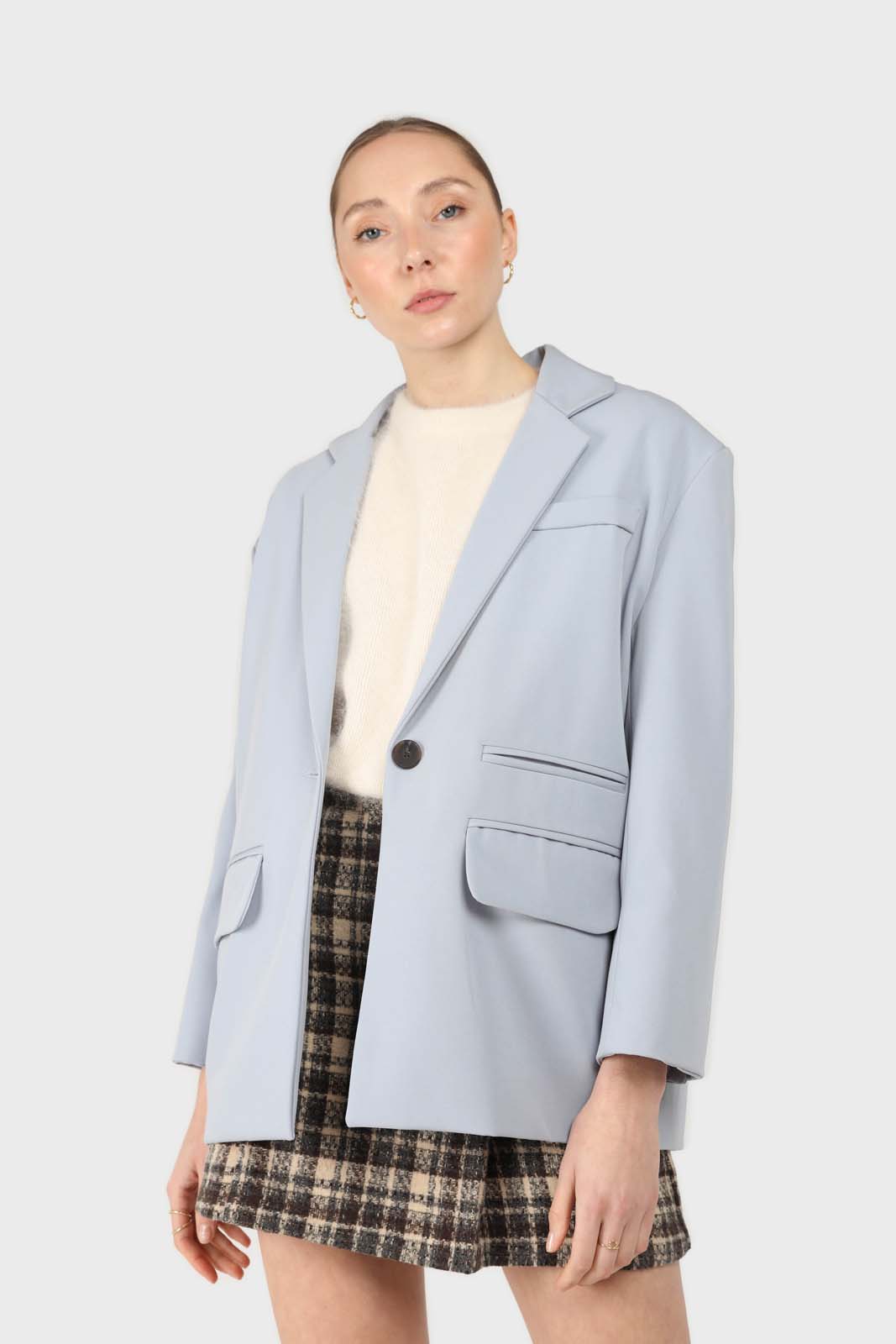 Powder blue contrast button oversized blazer