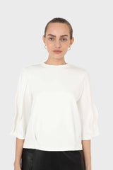 White sharp seamed 3/4 sleeve top