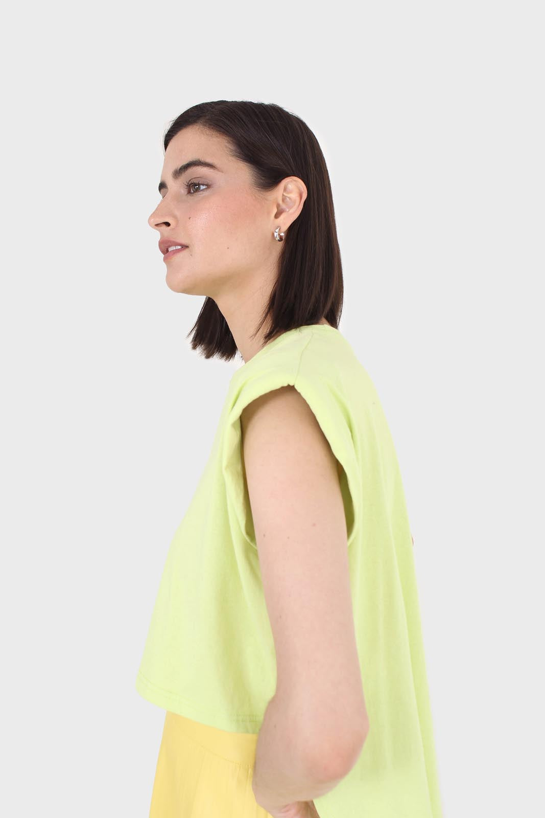 Green high low hem padded muscle tee