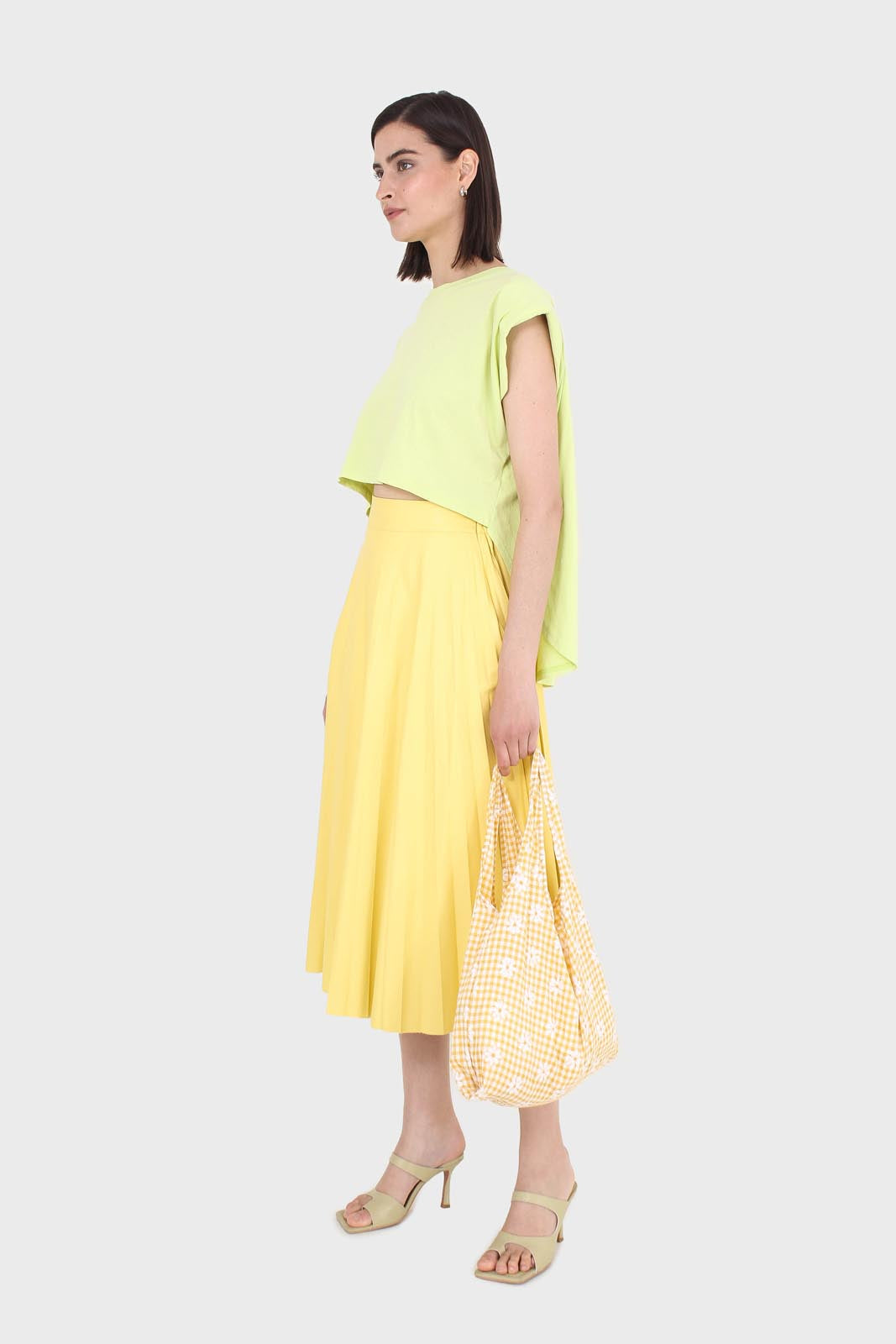 Green high low hem padded muscle tee
