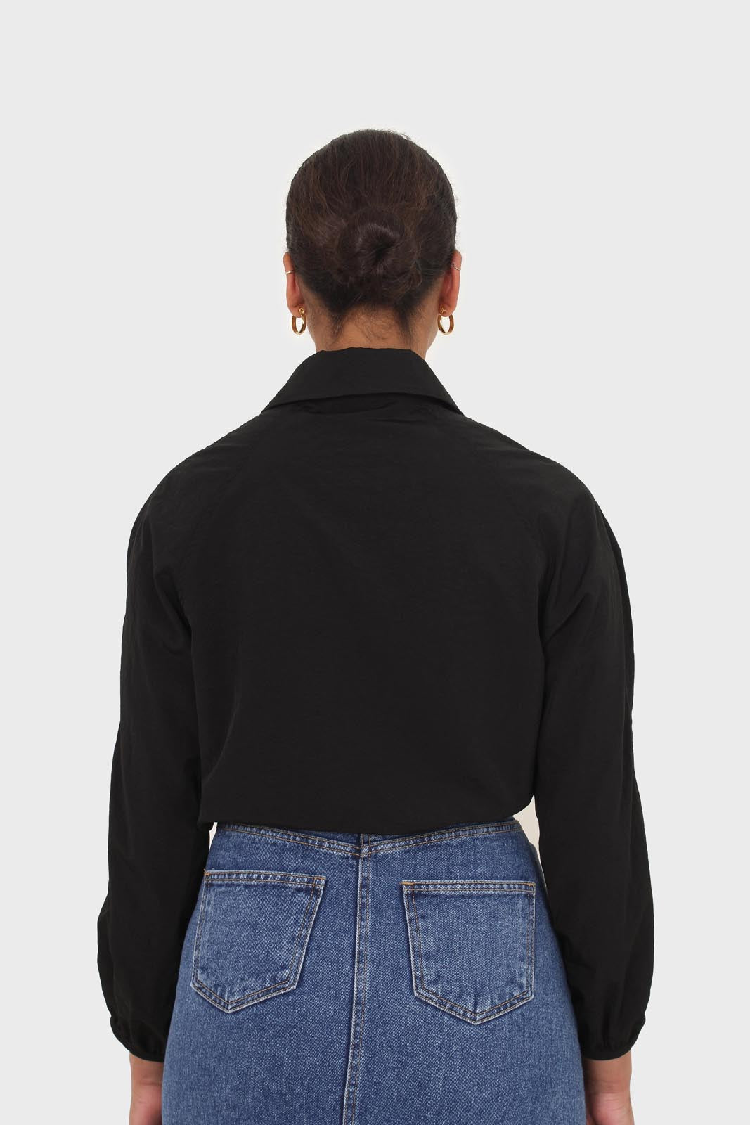 Black drawstring hem shirt jacket