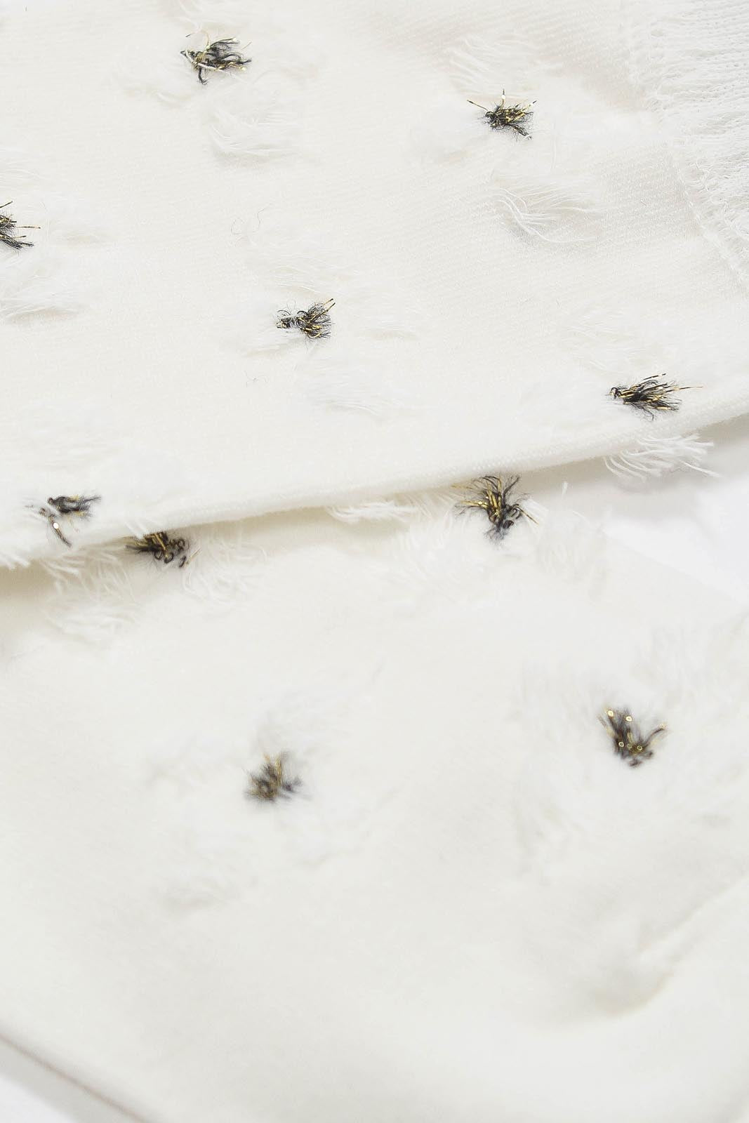 White tufted daisy socks