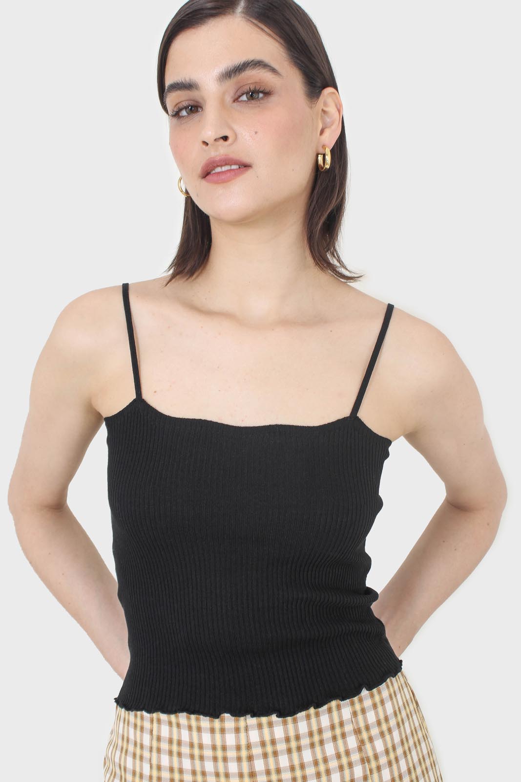 Black wave trim strappy knit tank