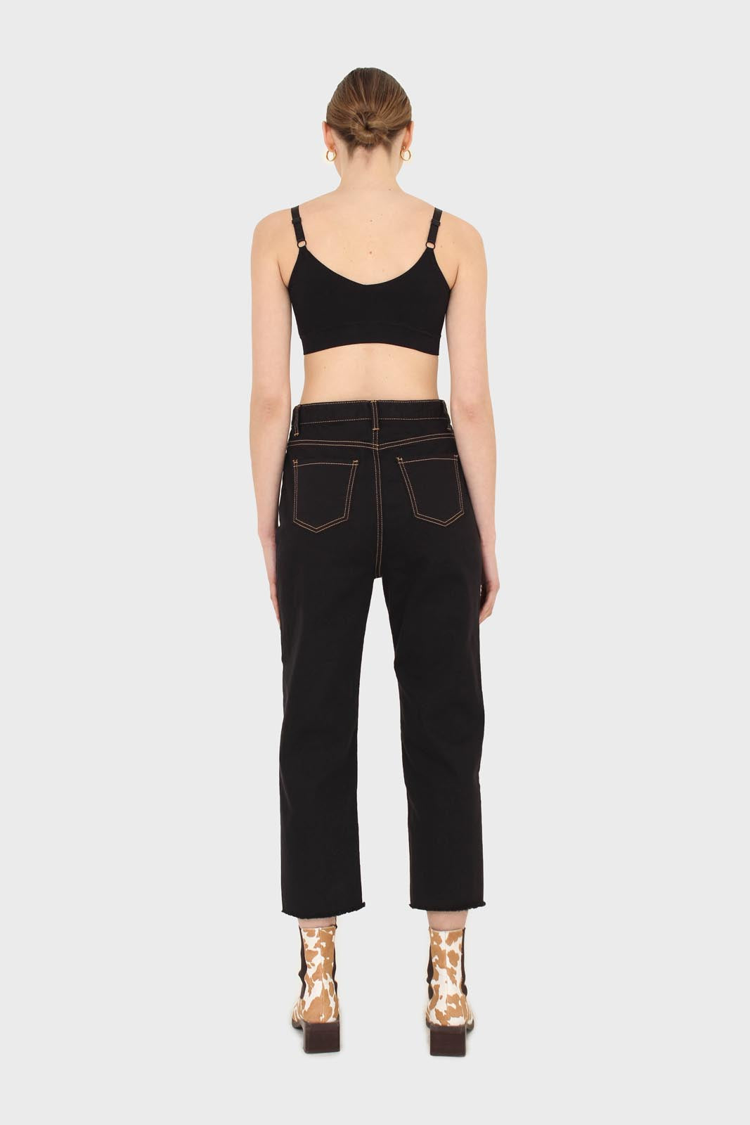 Black and beige contrast stitch jeans - 957