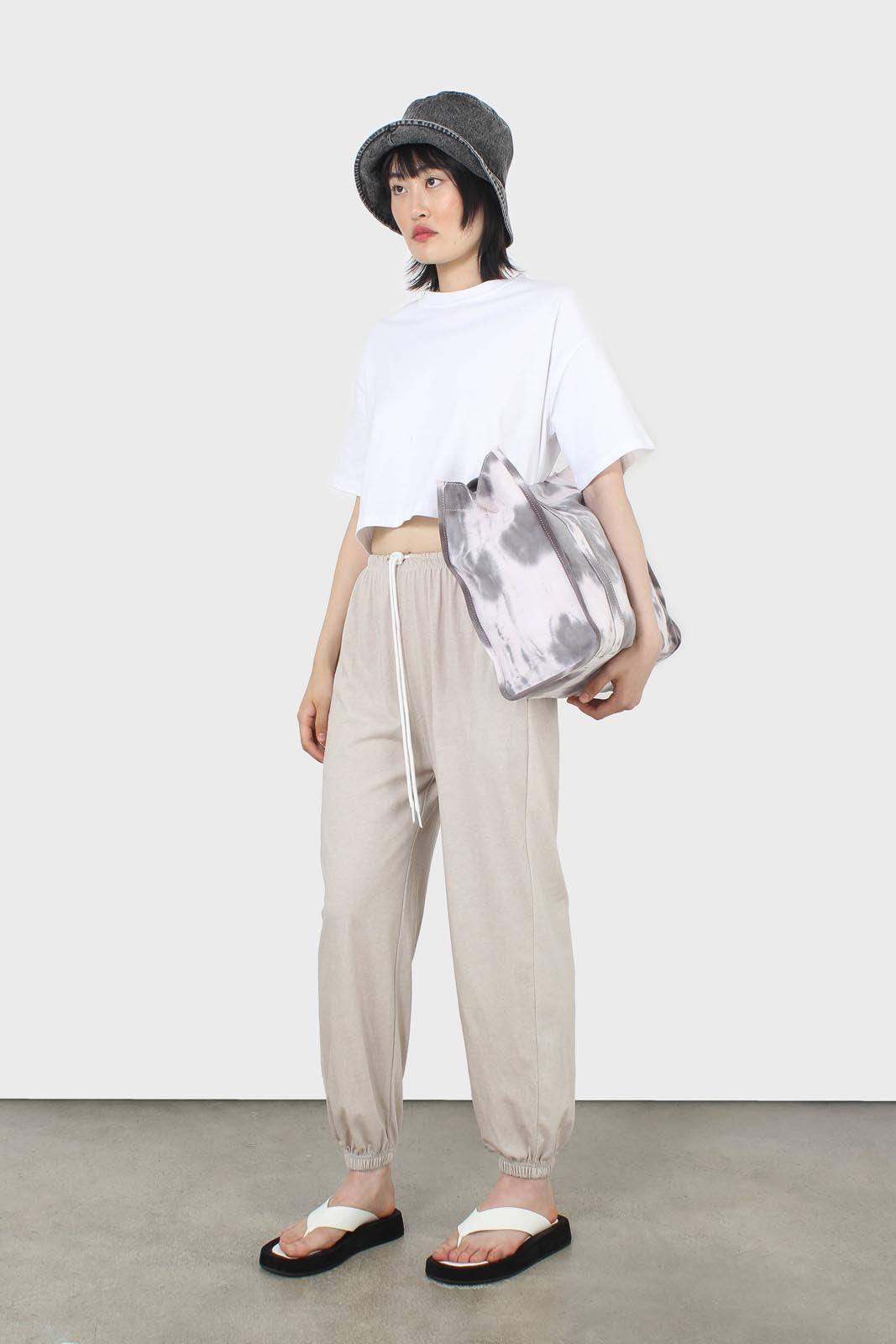 Beige loose fit sweatpants - set