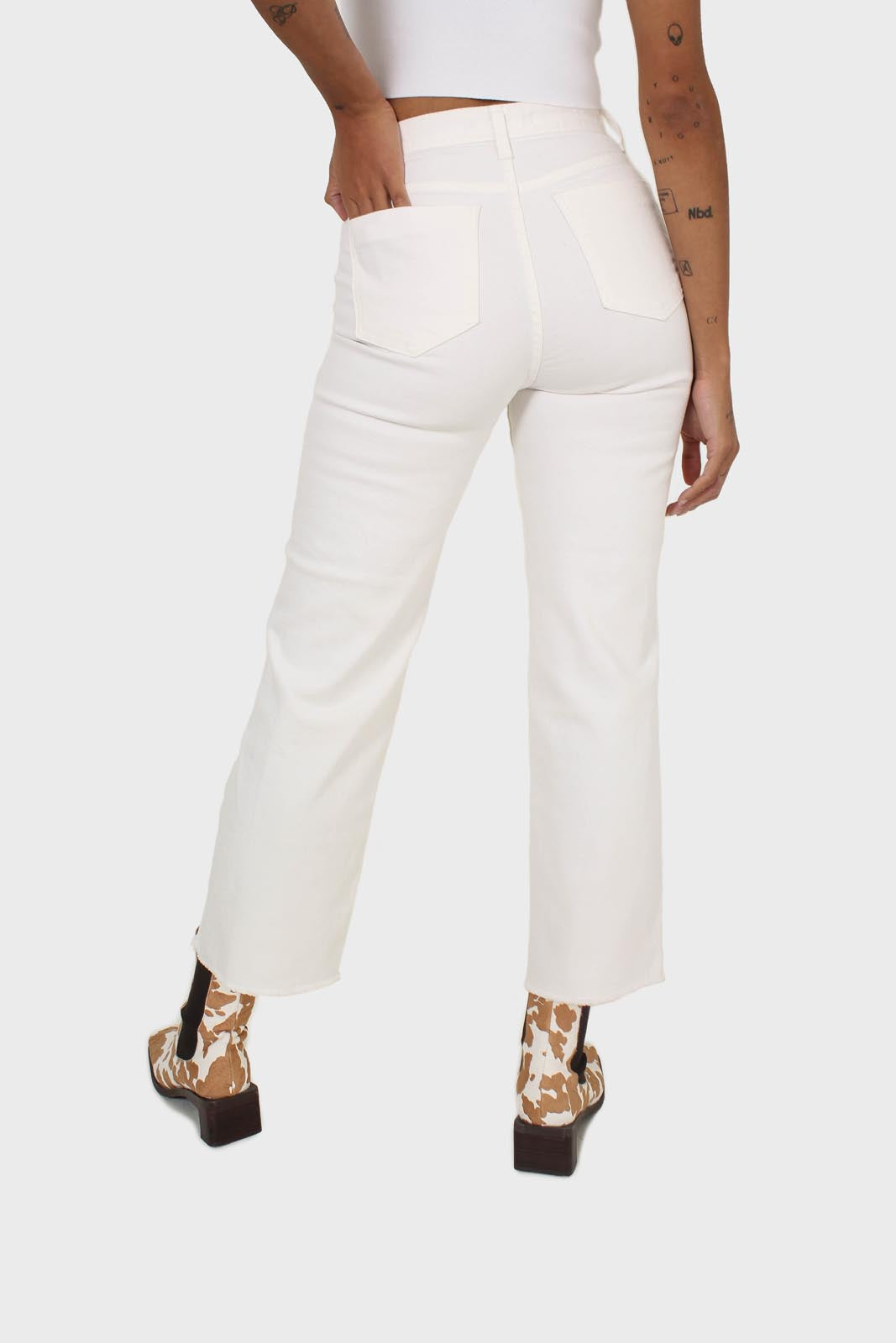 Ivory straight raw cut wide fit jeans - 839