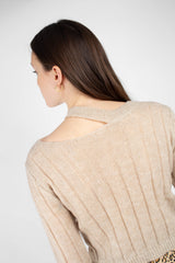 Beige neck slit cropped long sleeved knit top