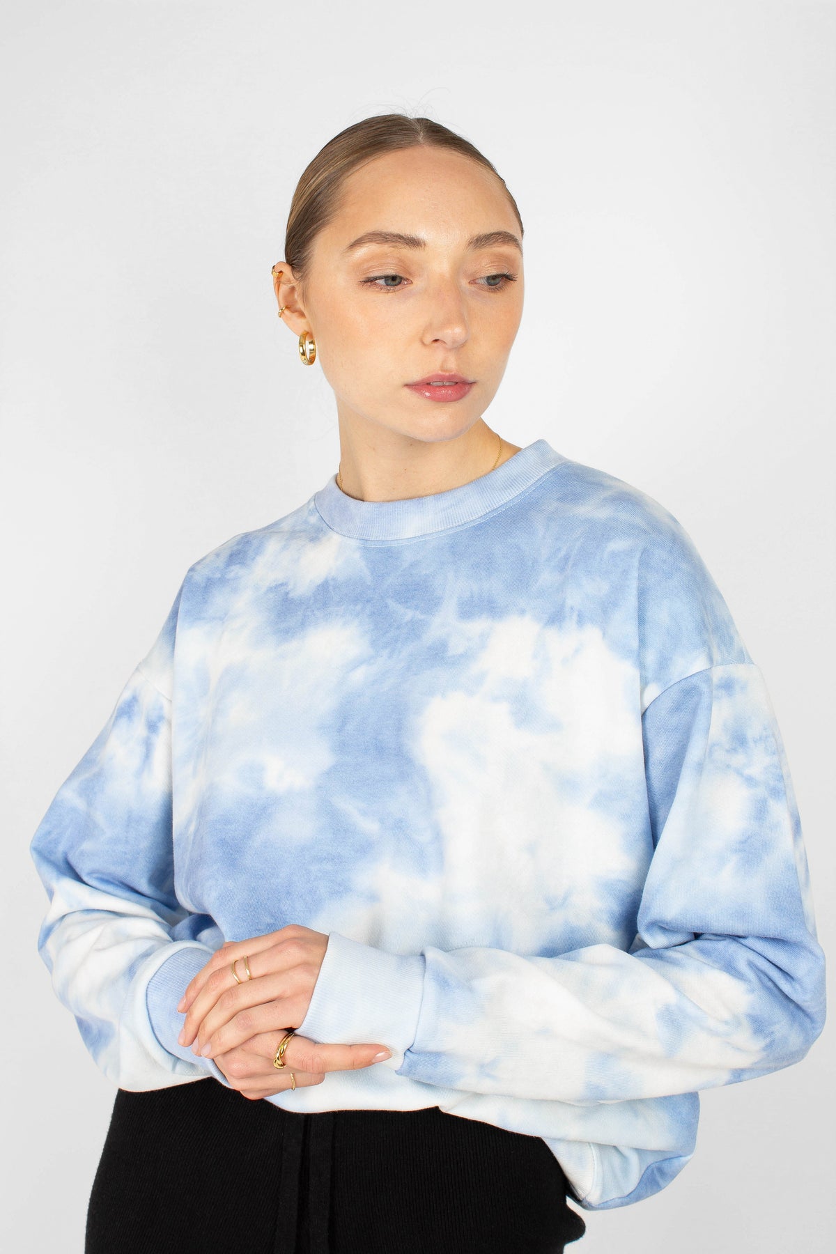 Blue tie dye loose fit sweatshirt
