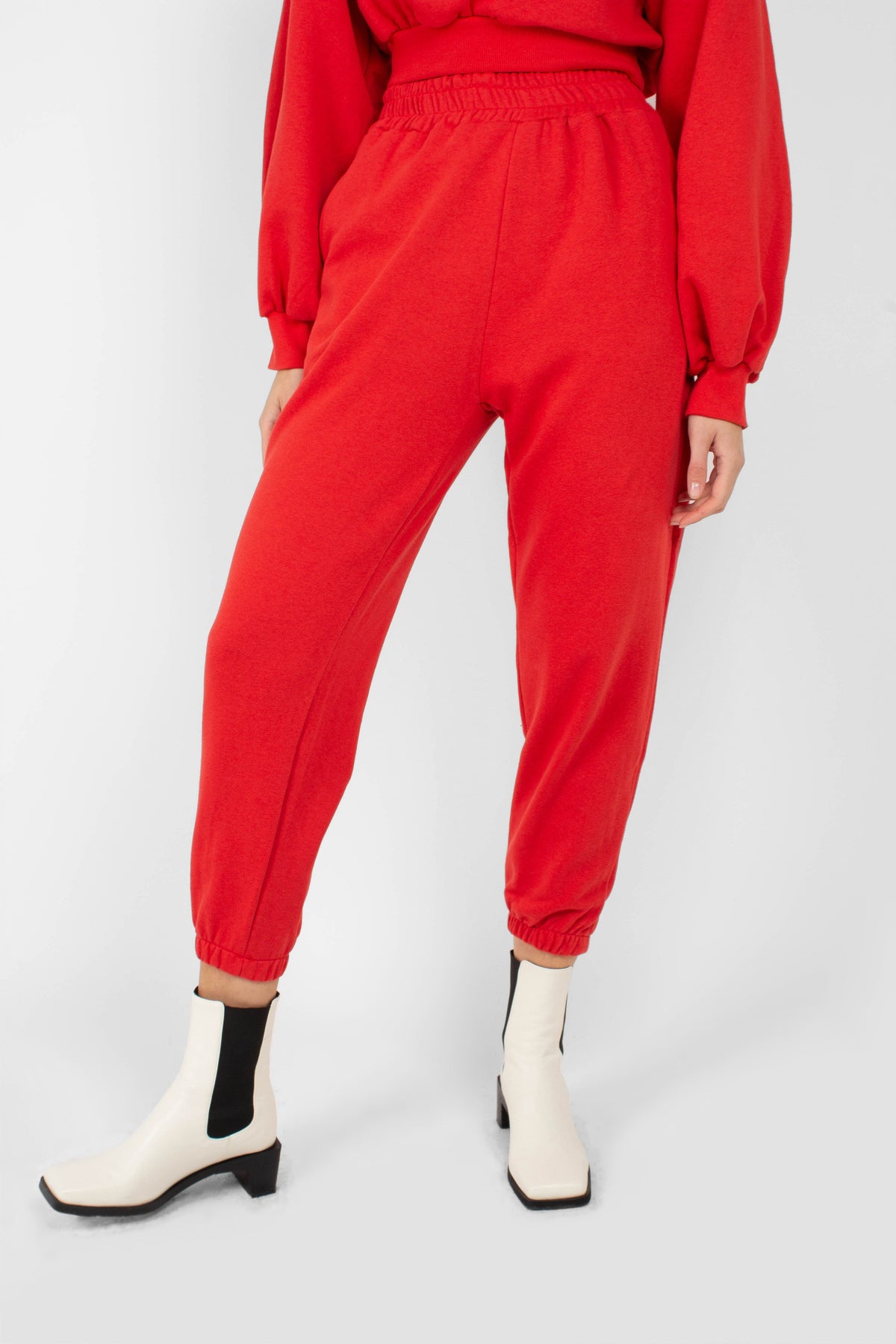Red loose fit sweatpants - set