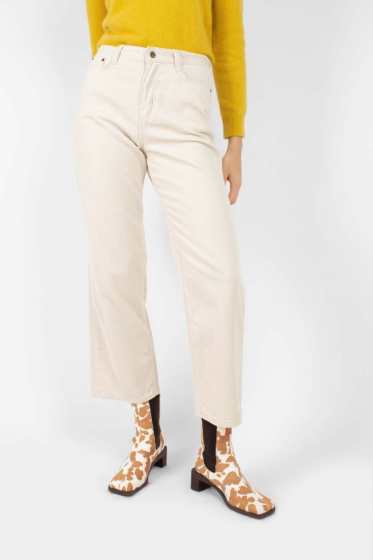 Ivory corduroy loose fit trousers - 812