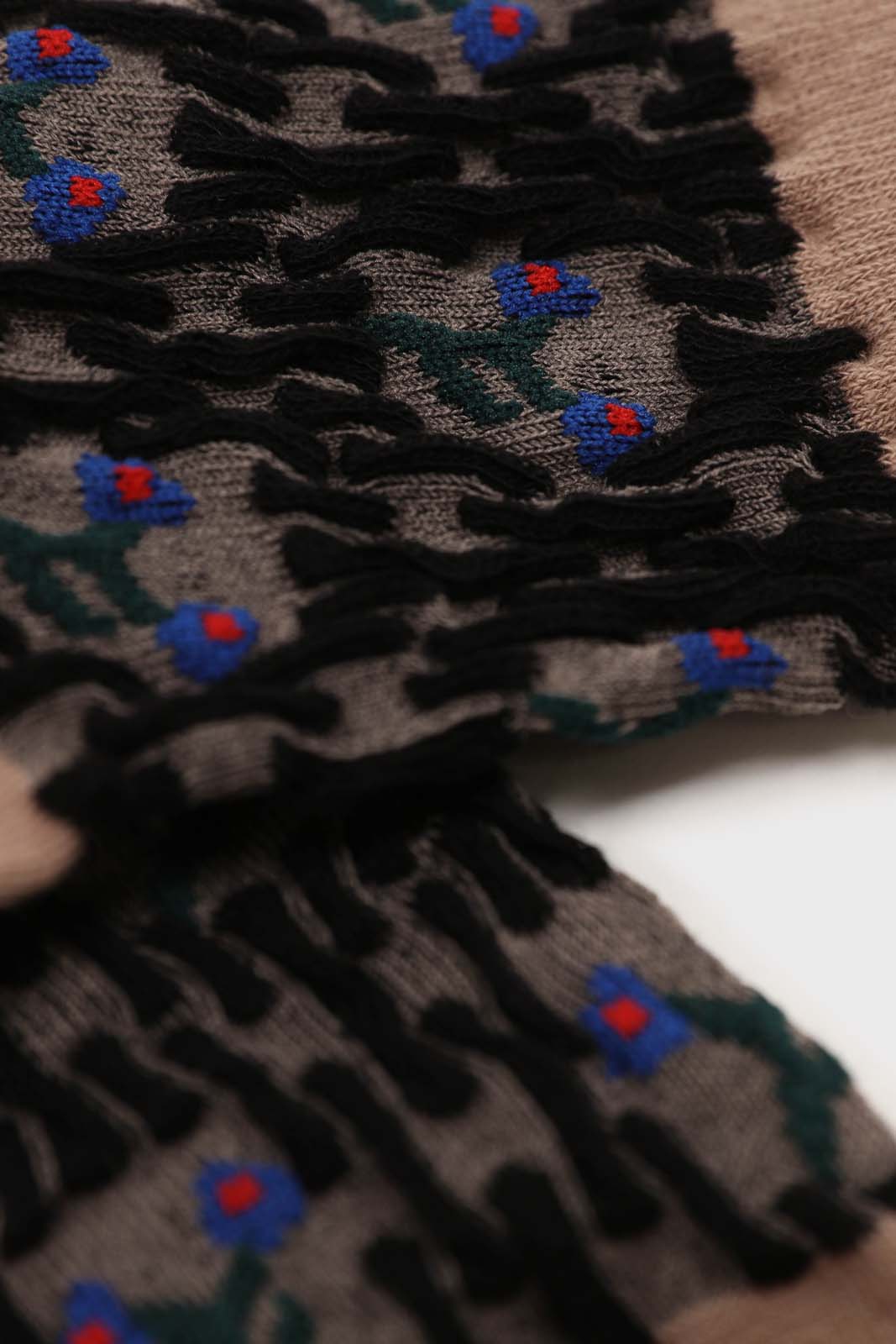 Beige and blue cherry textured socks