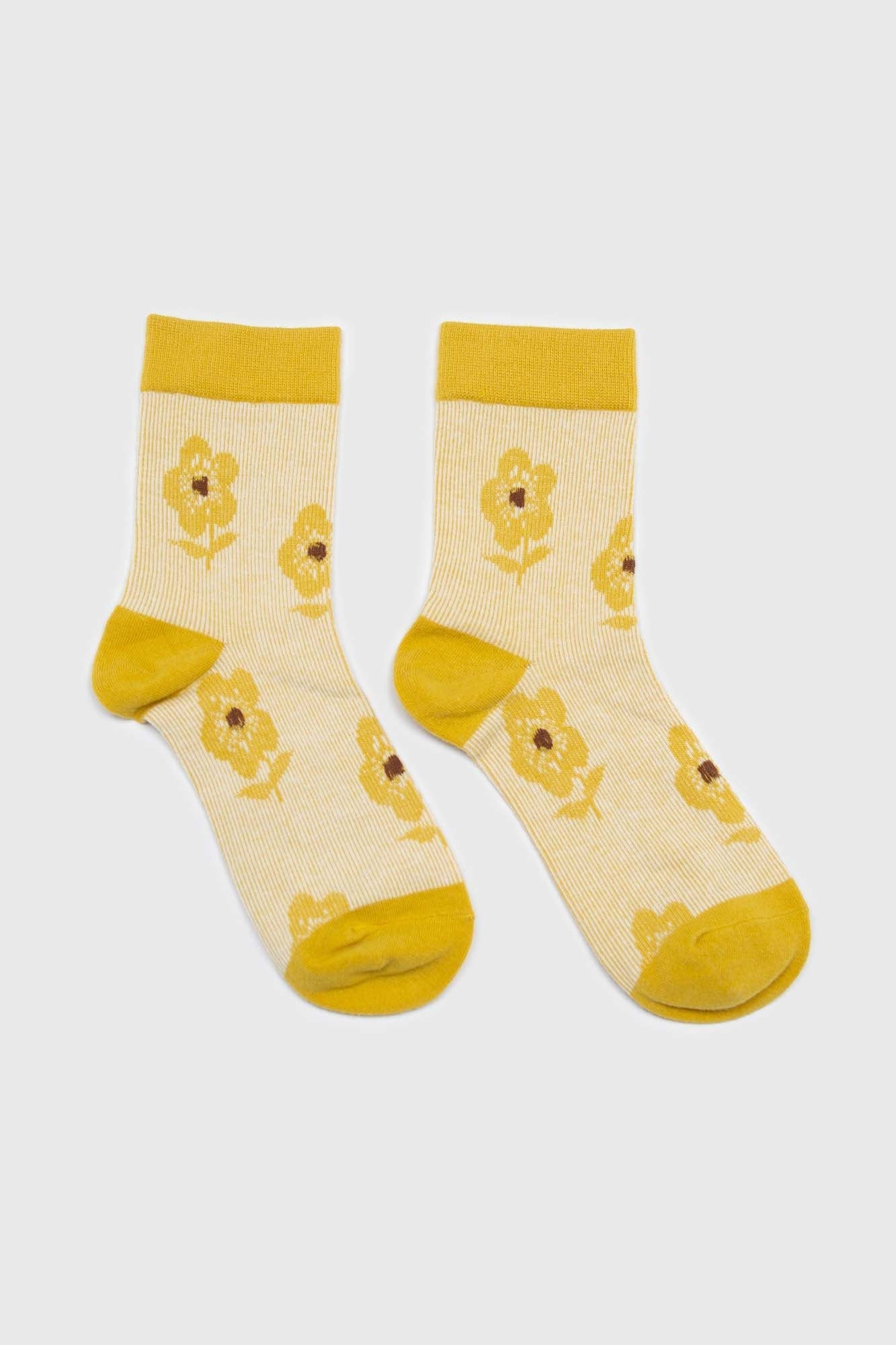 Yellow jacquard flower socks