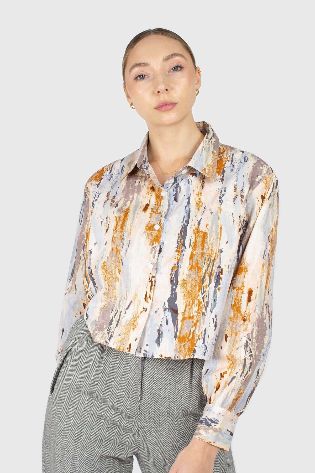 Rust marble print cropped cotton shirt