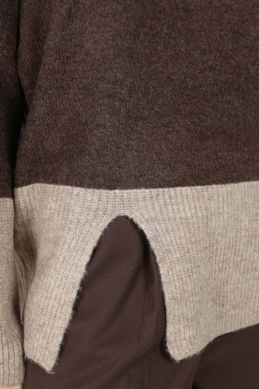 Brown and beige colorblock front slit jumper