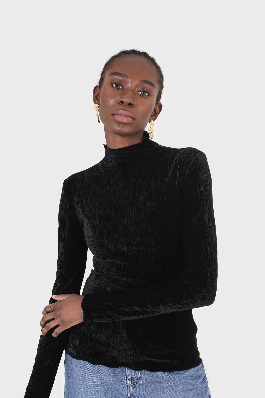 Black wrinkle velvet turtleneck top