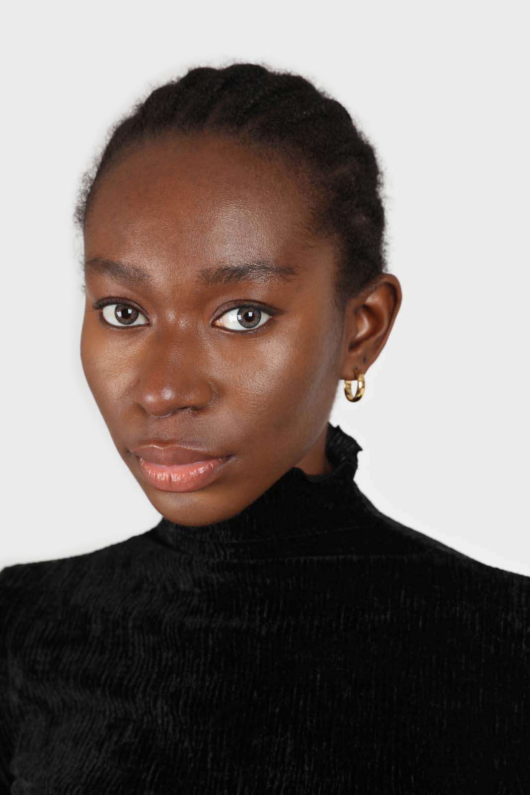 Black wrinkle velvet turtleneck top