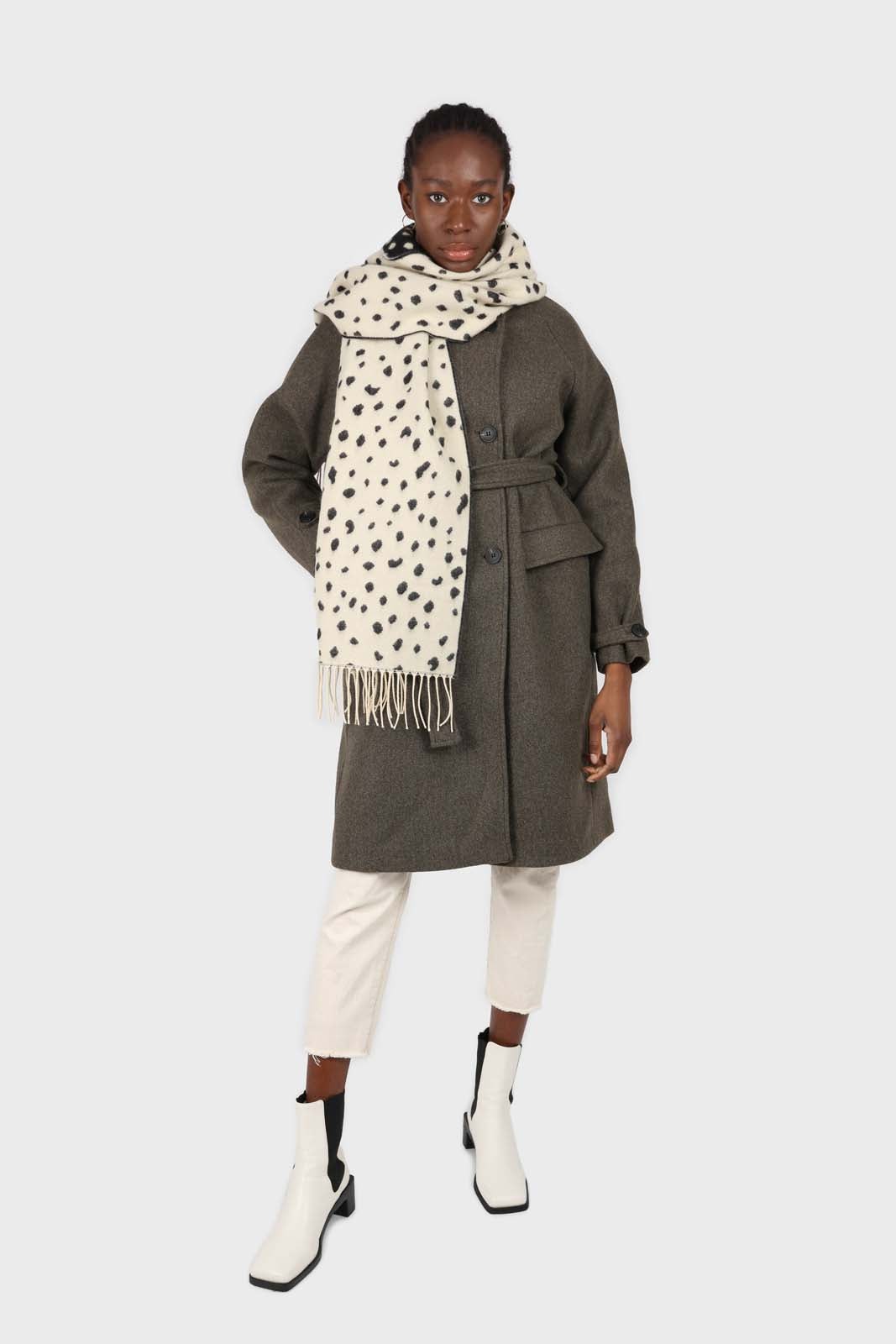 Ivory and black leopard intarsia scarf