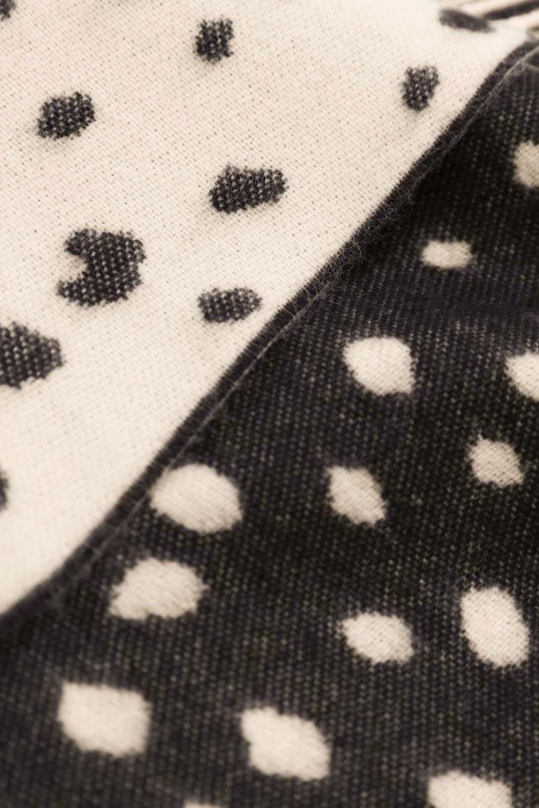 Ivory and black leopard intarsia scarf