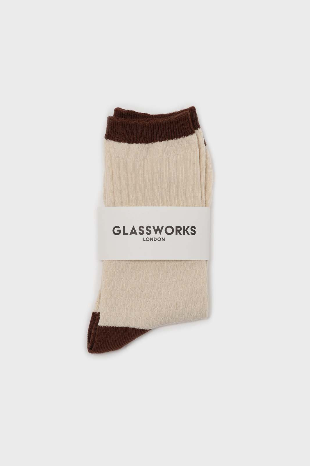 Ivory textured diamond brown trim socks