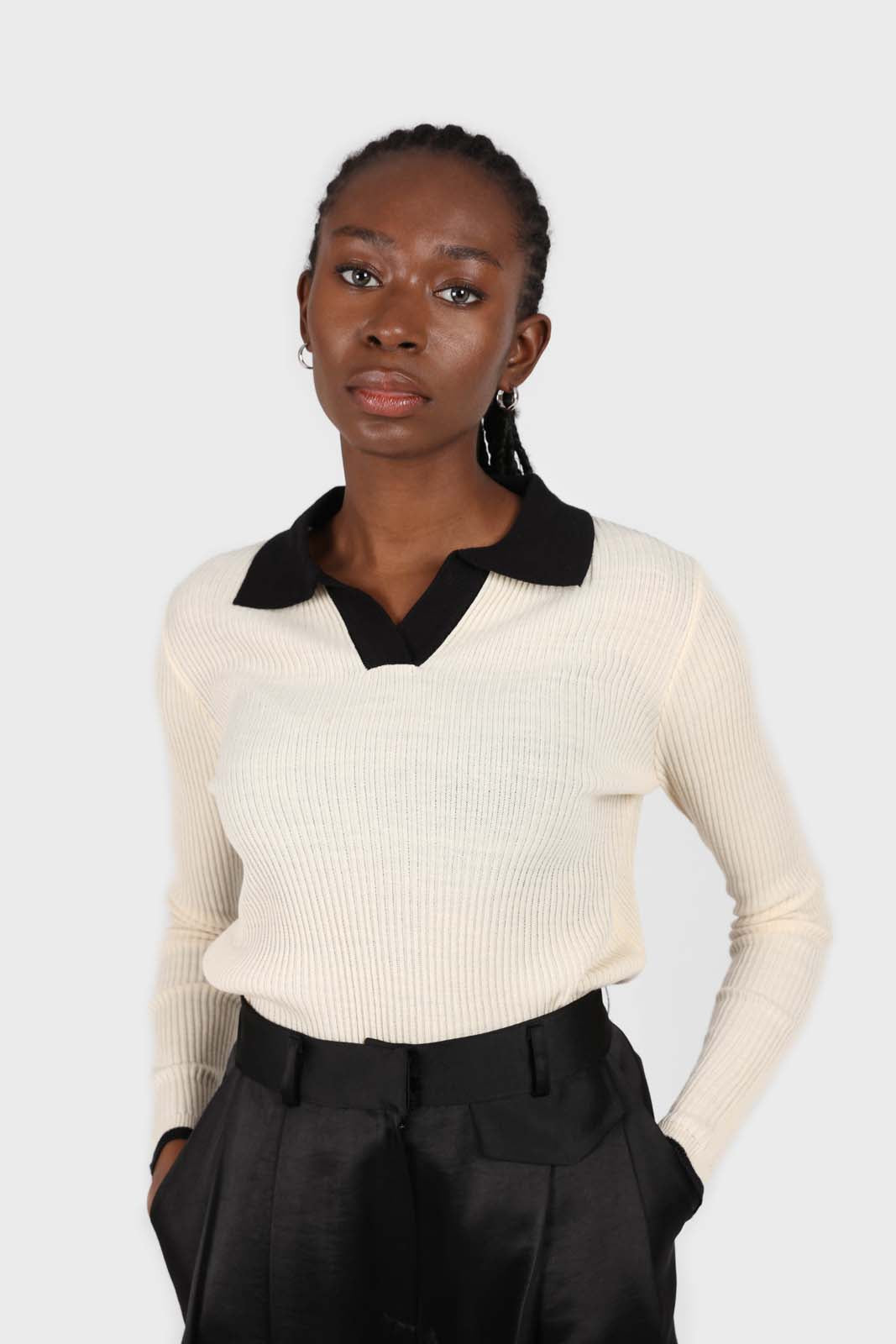 Ivory and black contrast collar knit top