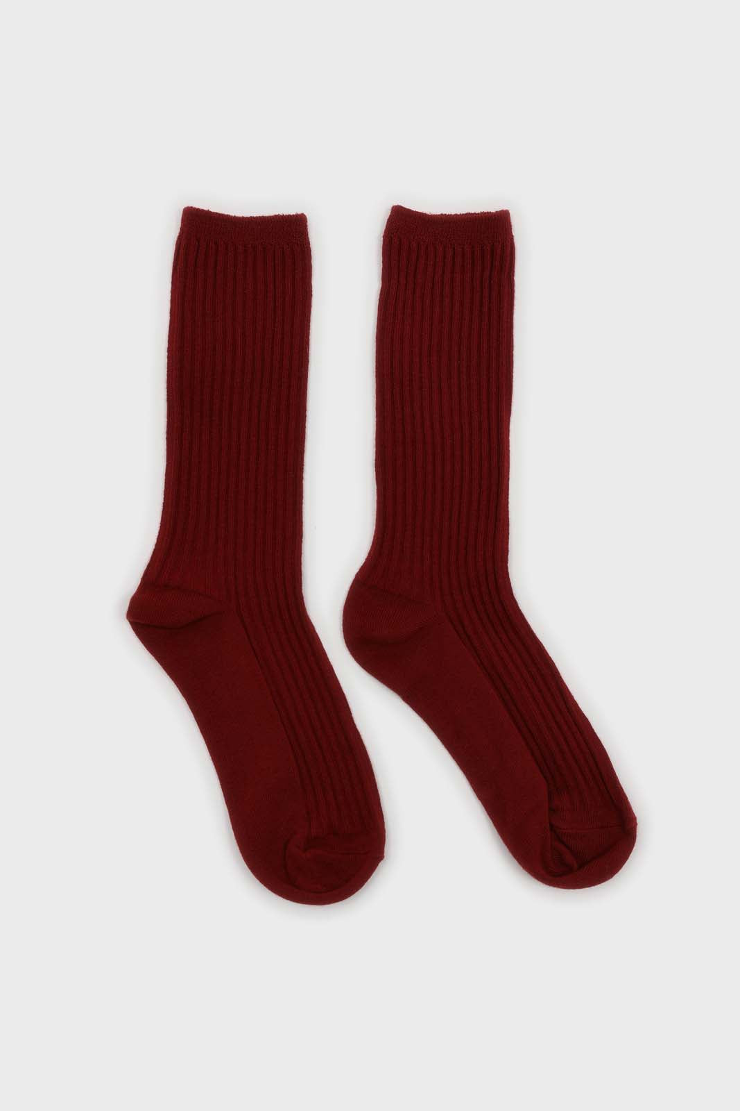 Burgundy long ribbed socks