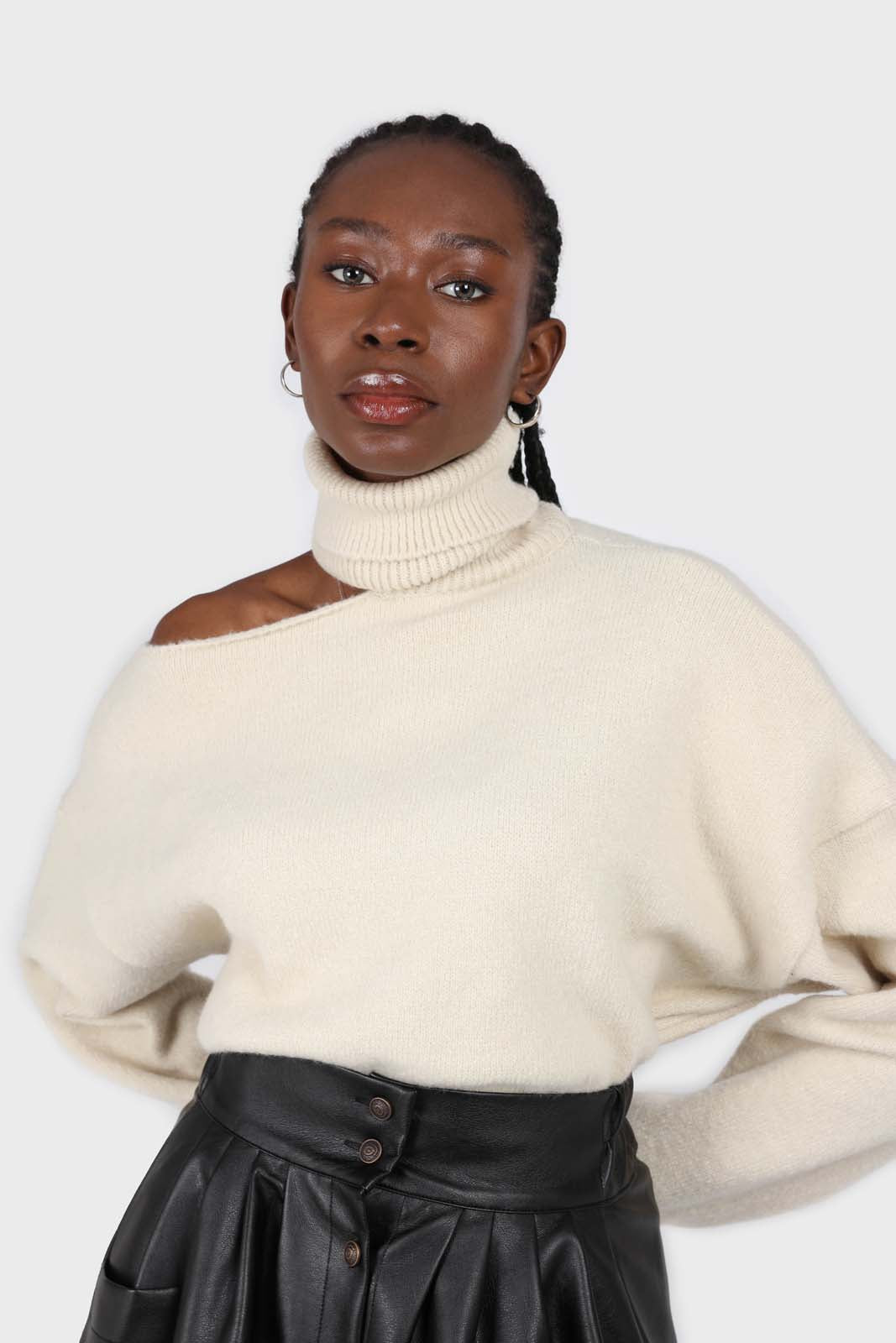 Beige slit neck turtleneck jumper