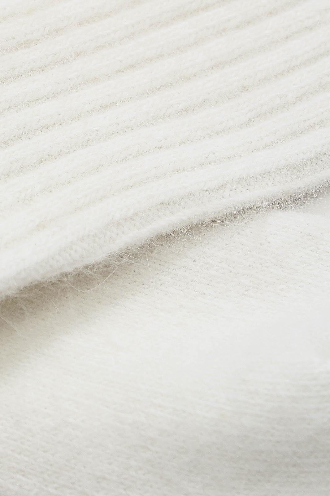 Ivory angora ribbed socks