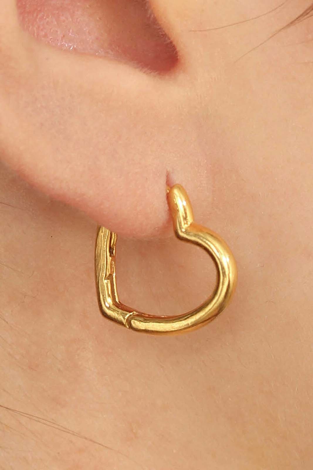 Gold small heart hoop earrings