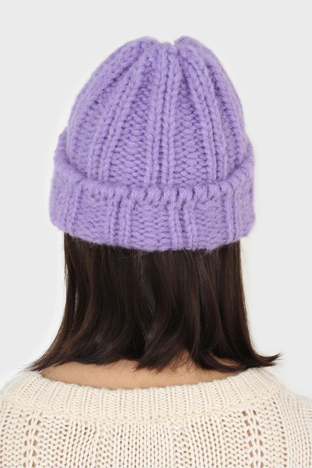Lilac large ribbed wool beanie hat