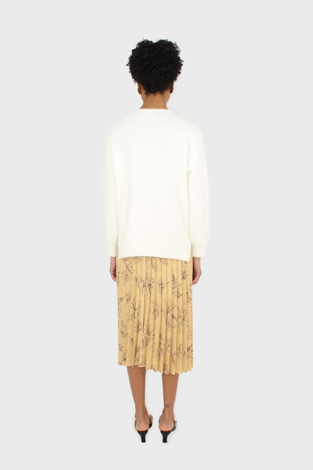 Ivory side slit V neck angora jumper