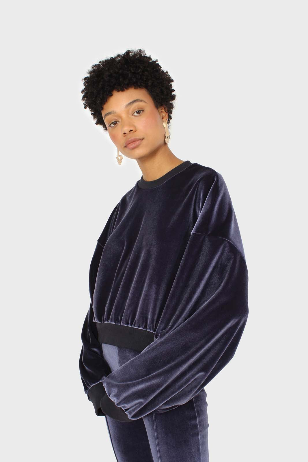 Navy smooth velvet balloon sleeve sweatshirt