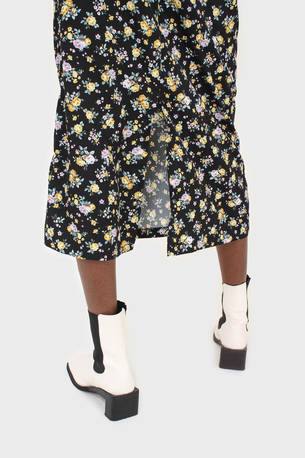 Black and mustard floral print skirt