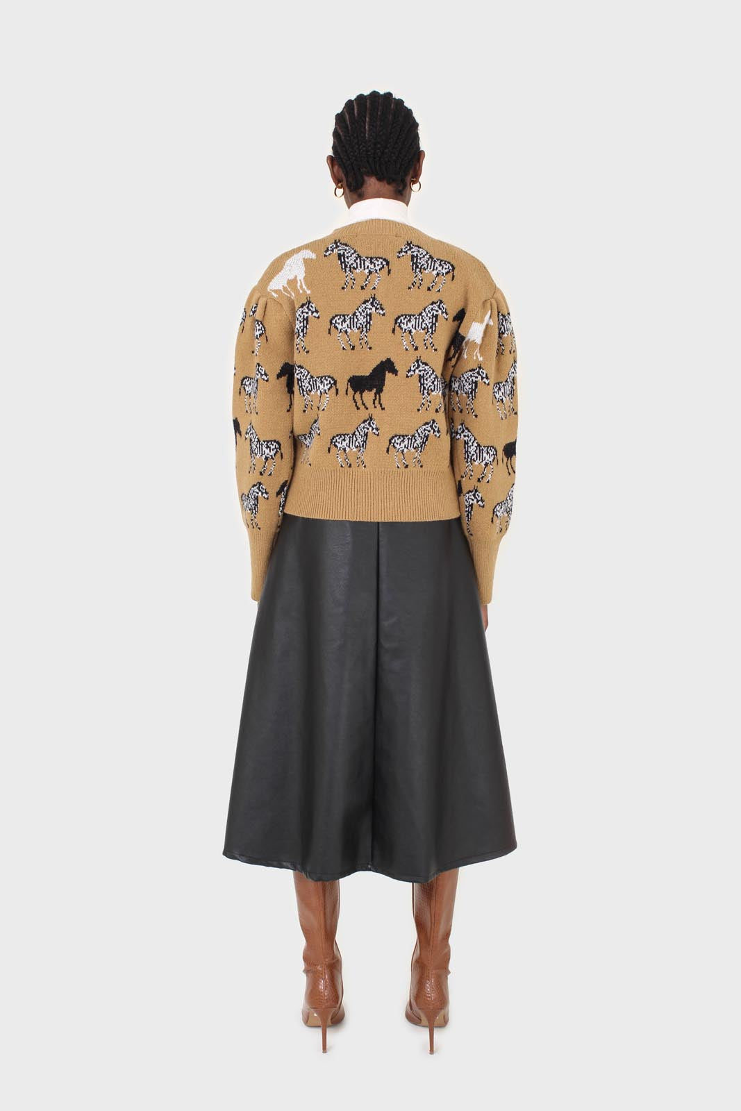 Beige zebra metal button puff sleeved cardigan