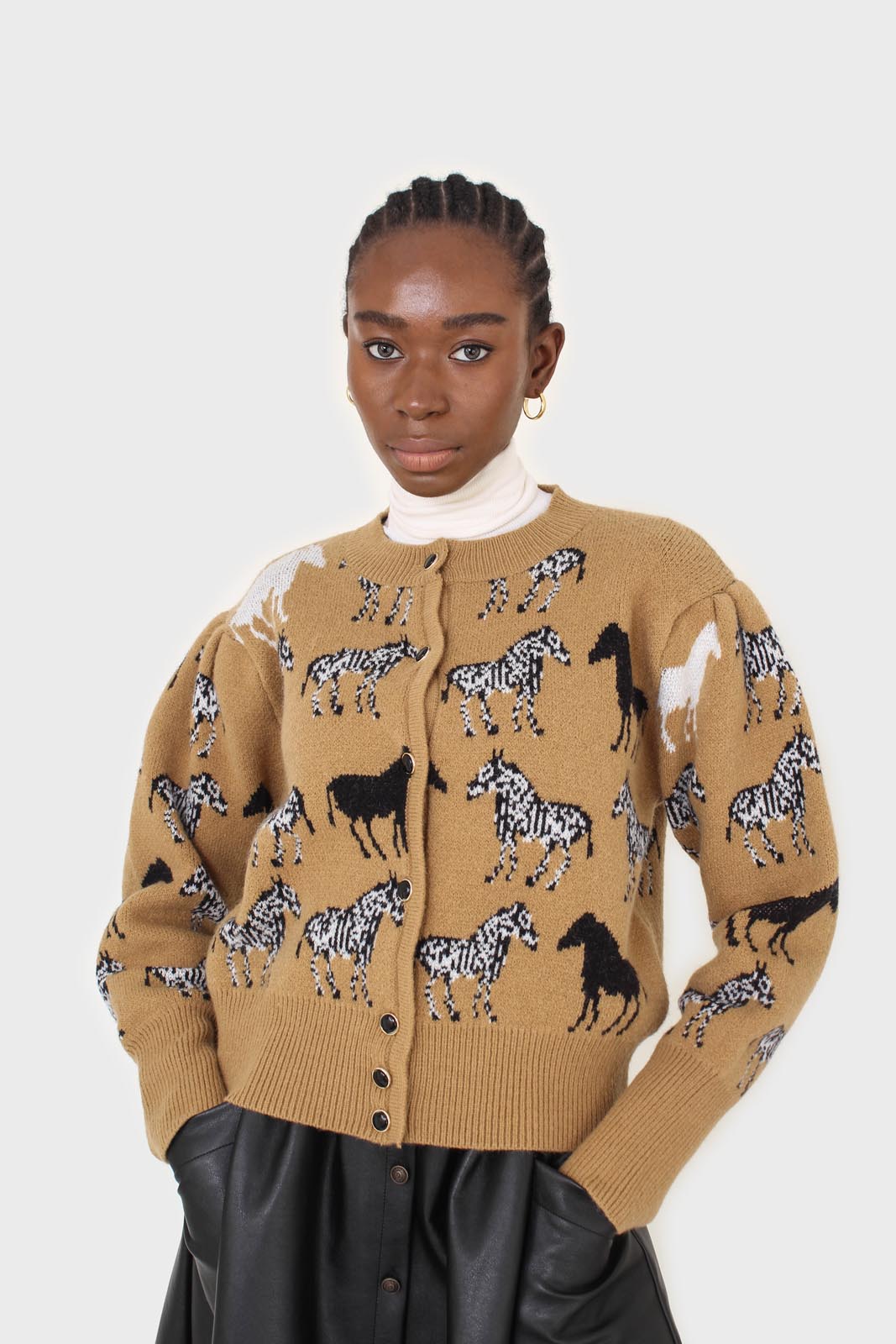 Beige zebra metal button puff sleeved cardigan